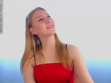 roouse – webcam model profile photo Image 4