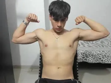 bloody_petal – webcam model profile photo Image 2