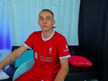 _Tomy08calderon – webcam model profile photo Image 11