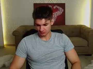 Benson18y – webcam model profile photo Image 14