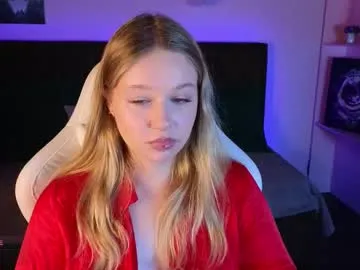 TwinksNextDoor – webcam model profile photo Image 6