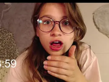 DoseOfIvy – webcam model profile photo Image 14