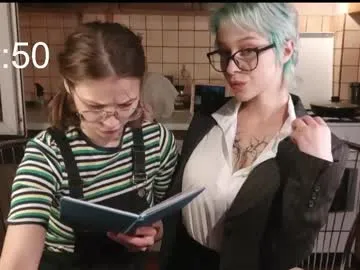 DoseOfIvy – webcam model profile photo Image 2