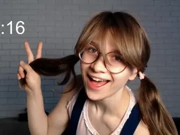 DoseOfIvy – webcam model profile photo Image 3