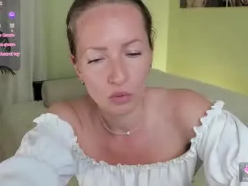 TeresiaMccullan – webcam model profile photo Image 5