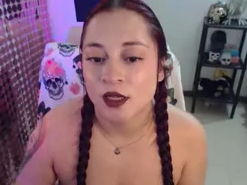 WitchAnnie – webcam model profile photo Image 4