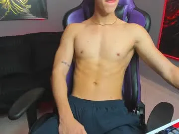 michael_twink18 Image 18