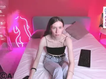 irohani_usagi – webcam model profile photo Image 7