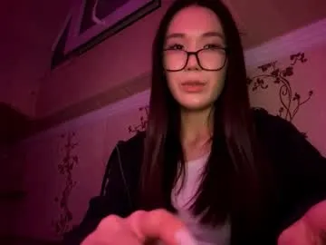 handsomeboys19 – webcam model profile photo Image 2