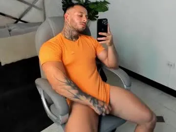 PabloArena – webcam model profile photo Image 3