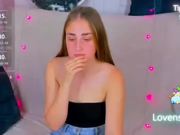 ariana_ross7 – webcam model profile photo Image 5