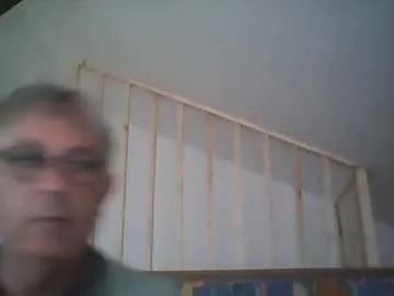 jakecummings69 – webcam model profile photo Image 3