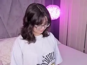 alana15 – webcam model profile photo Image 13