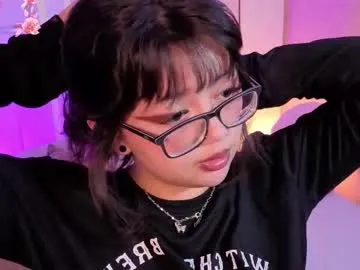 alana15 – webcam model profile photo Image 6