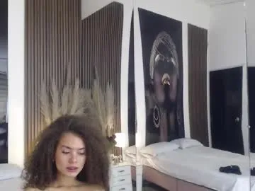 emilyart_ – webcam model profile photo Image 17