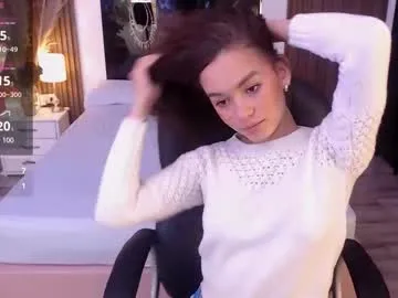 emilyart_ – webcam model profile photo Image 4