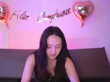 Ms-KARINA chat room preview Image 3