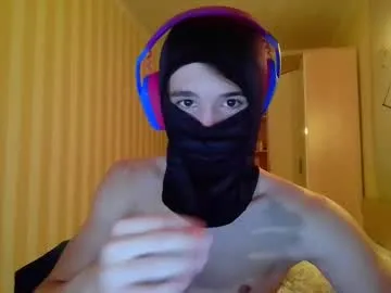 mr_pineapple_65's Thumb Image