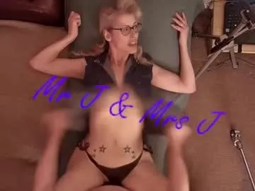 loving_ladies – webcam model profile photo Image 7