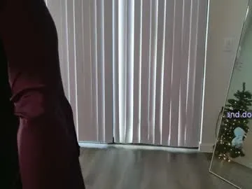 annanebula – webcam model profile photo Image 11