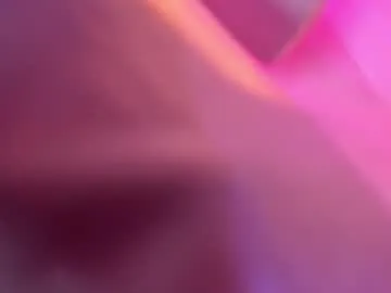 bisexualmilf – webcam model profile photo Image 17