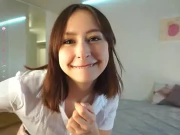 petites_perles – webcam model profile photo Image 8