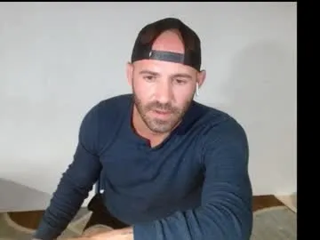 Danxel777 chat room preview Image 15