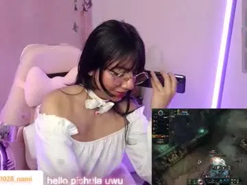 guns_n_buns chat room preview Image 15