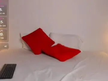 GmGit – webcam model profile photo Image 8