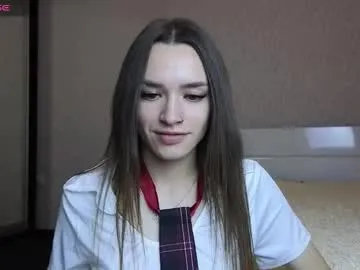 sweetslyvie – webcam model profile photo Image 14