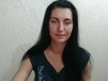 DemiLinda – webcam model profile photo Image 11