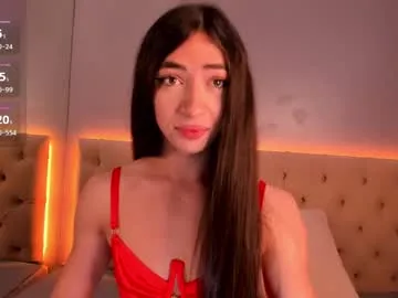 nickierainer Image 19