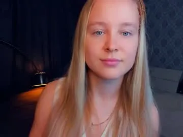 neldabestwick – webcam model profile photo Image 2