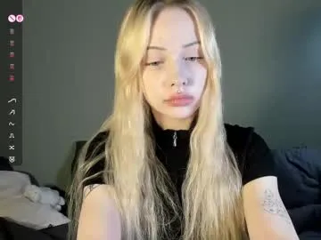 nicole_yo Image 5
