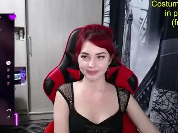 roouse – webcam model profile photo Image 7