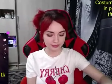 roouse – webcam model profile photo Image 9