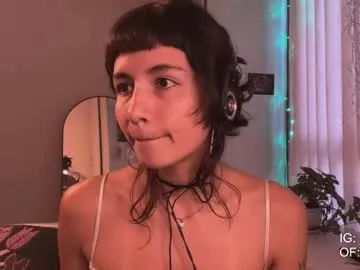 nina_just Image 3