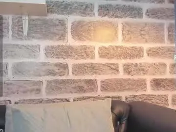 alodiaacomb – webcam model profile photo Image 8