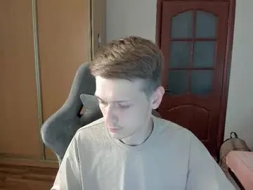 roouse – webcam model profile photo Image 16