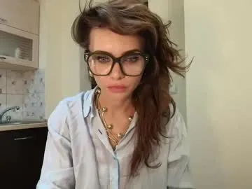 hornyshow_tv – webcam model profile photo Image 3