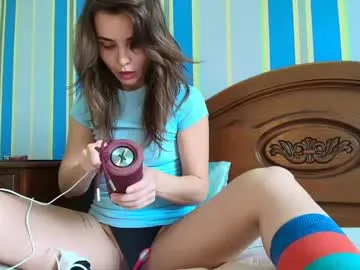 hornyshow_tv – webcam model profile photo Image 9