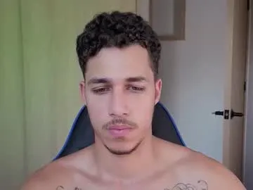 margotdeville – webcam model profile photo Image 4