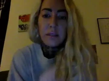 paigesixx_charlievicious Image 3