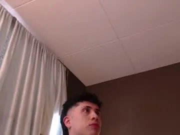 ErosVale – webcam model profile photo Image 18