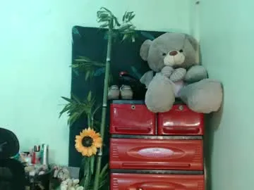 petite_angelx Image 15