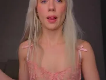 someone_sweet – webcam model profile photo Image 4