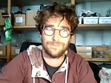 plaisirssecret – webcam model profile photo