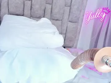 denaebeste – webcam model profile photo Image 19