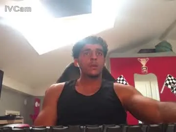 DomManlyGuy – webcam model profile photo Image 13