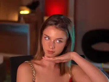 bisexualmilf – webcam model profile photo Image 9